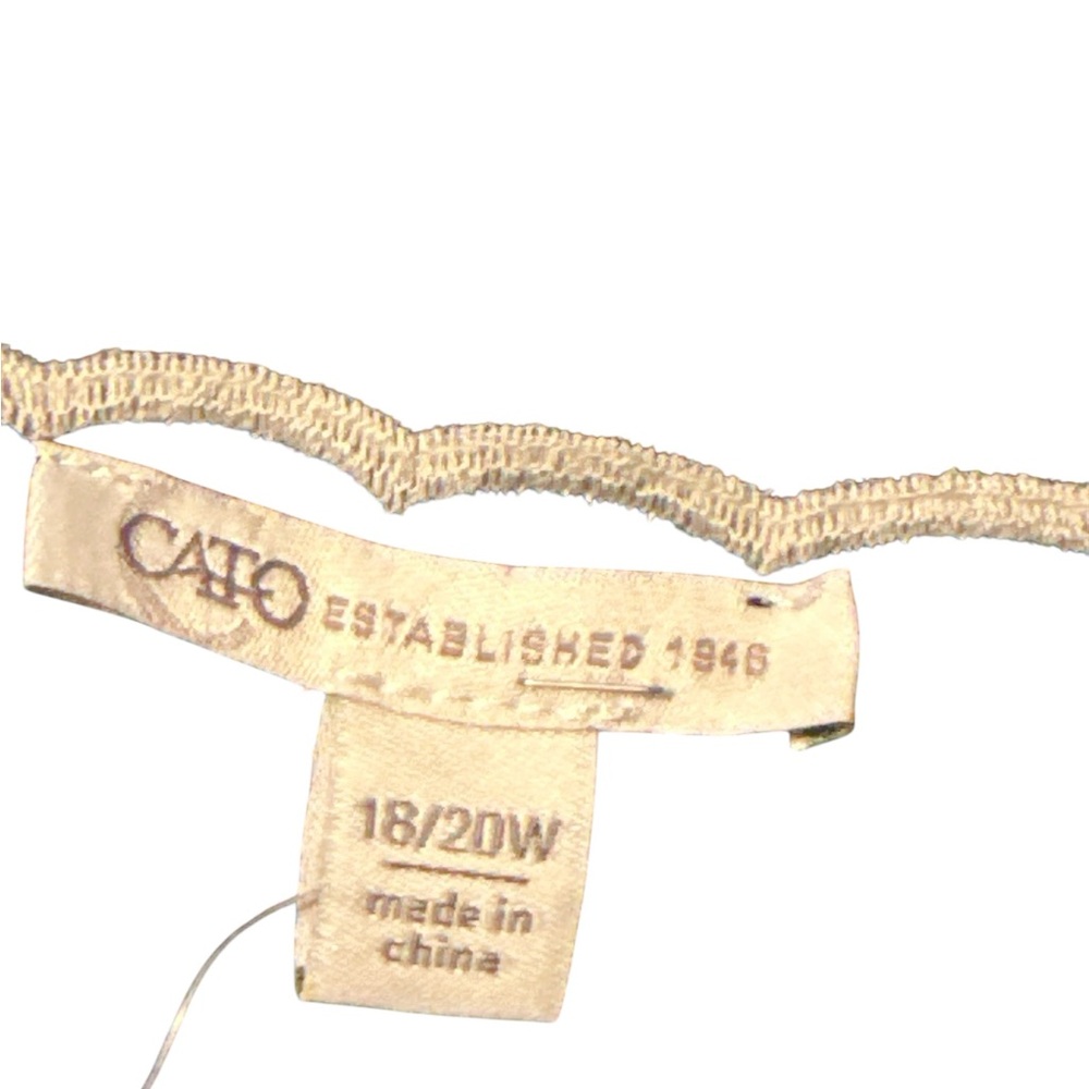 Cato Navy Floral Embroidered Women's Top - Picture 7 of 7